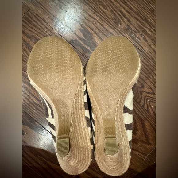 Michael Kors Zebra Print Espadrille Wedge Heels | Canvas & Jute | Size 7 1/2 - Picture 7 of 12